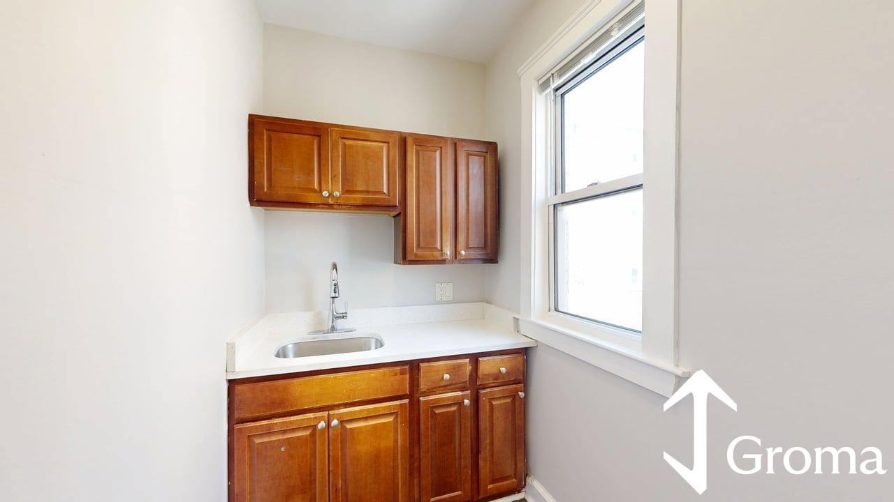 Photos of apartment on Clark Ave.,Chelsea MA 02150