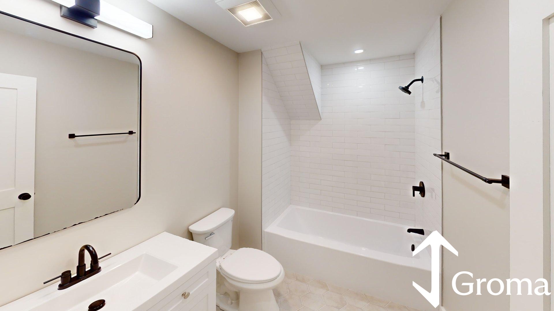 Photos of apartment on Main St.,Medford MA 02155