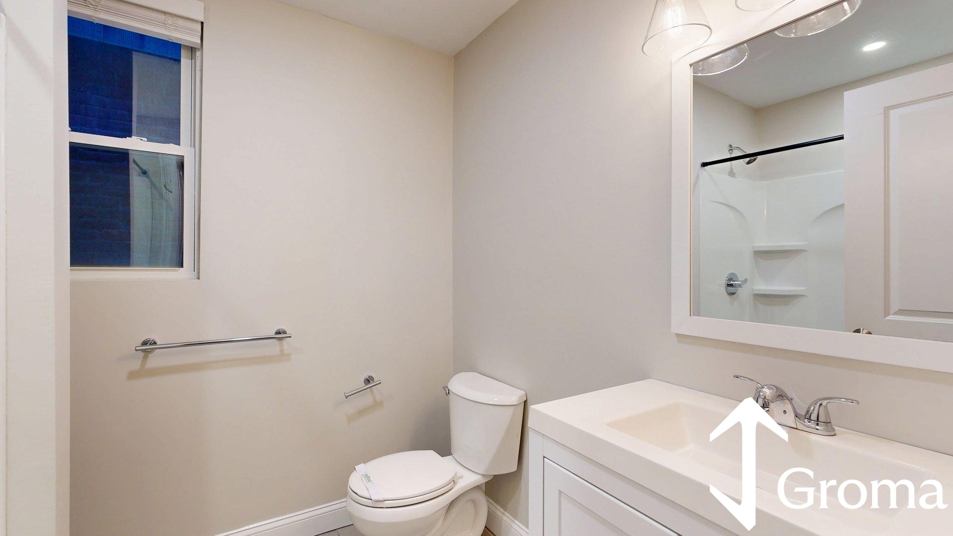 Photos of apartment on Morris St.,Boston MA 