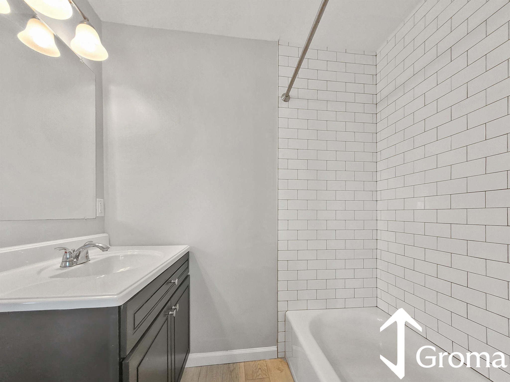 Photos of apartment on Arcadia St.,Boston MA 02122