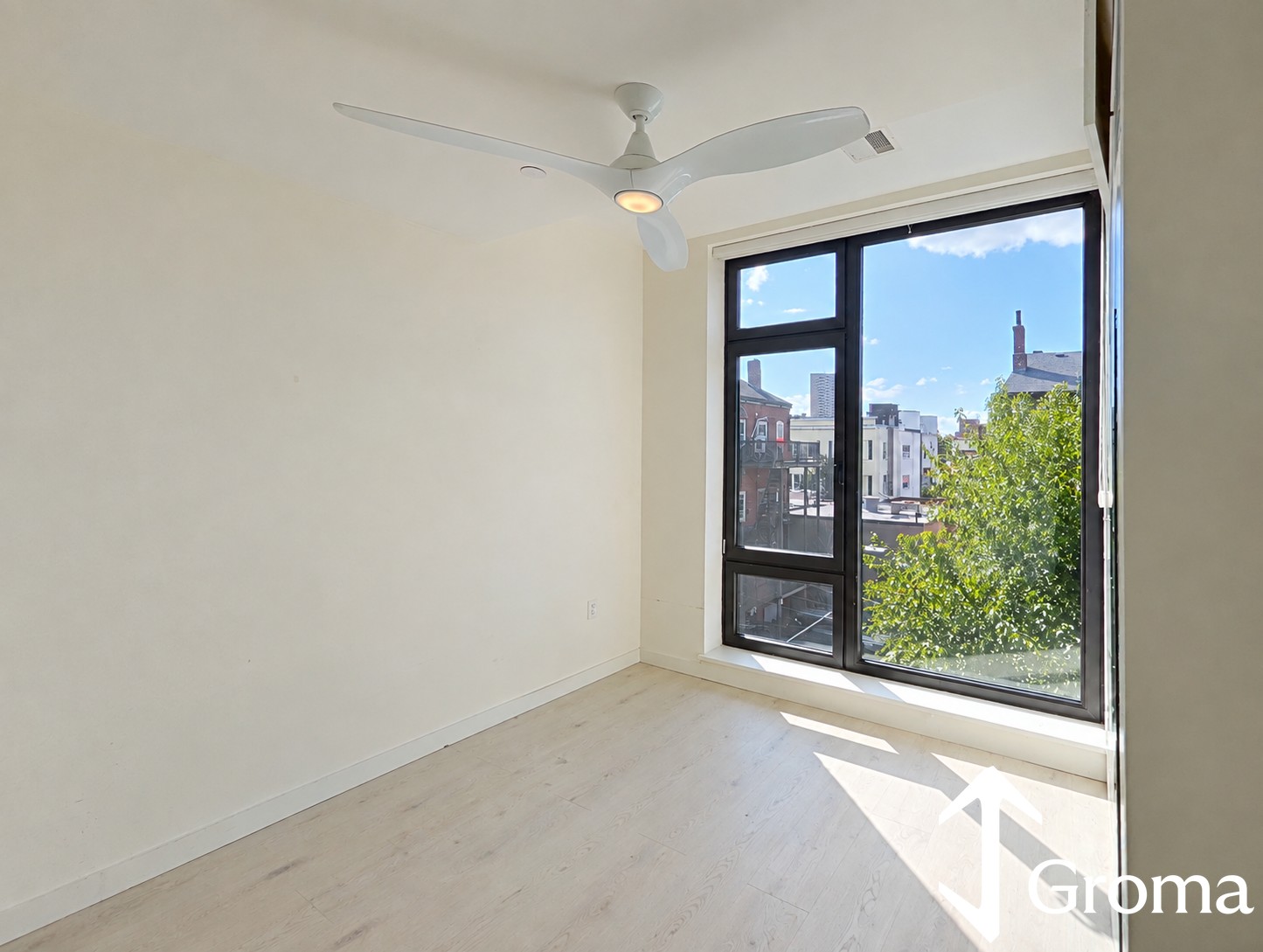 Photos of apartment on Worthington St.,Boston MA 02120
