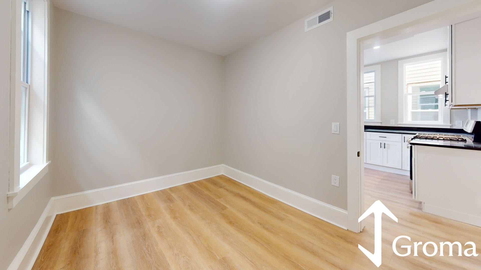 Photos of apartment on Chelsea St.,Boston MA 02128