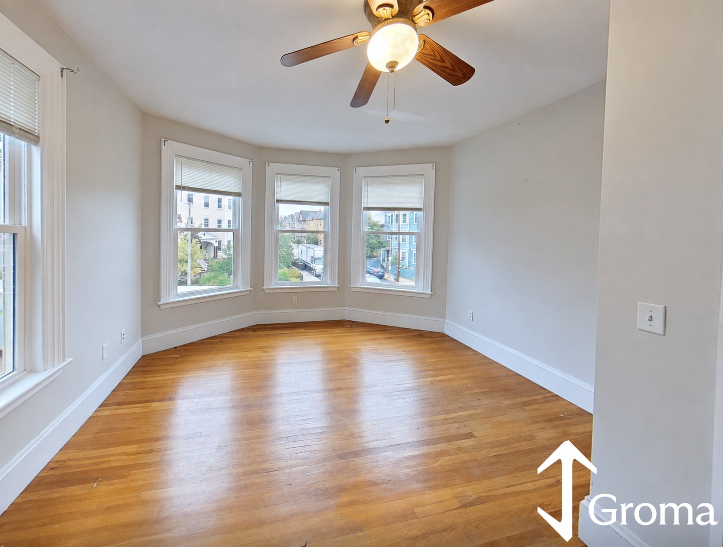 Photos of apartment on Calumet St.,Boston MA 02120