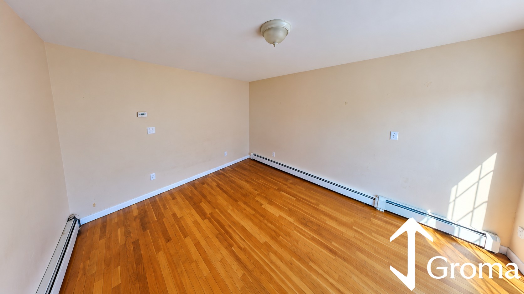 39 Juniper St. — Roxbury