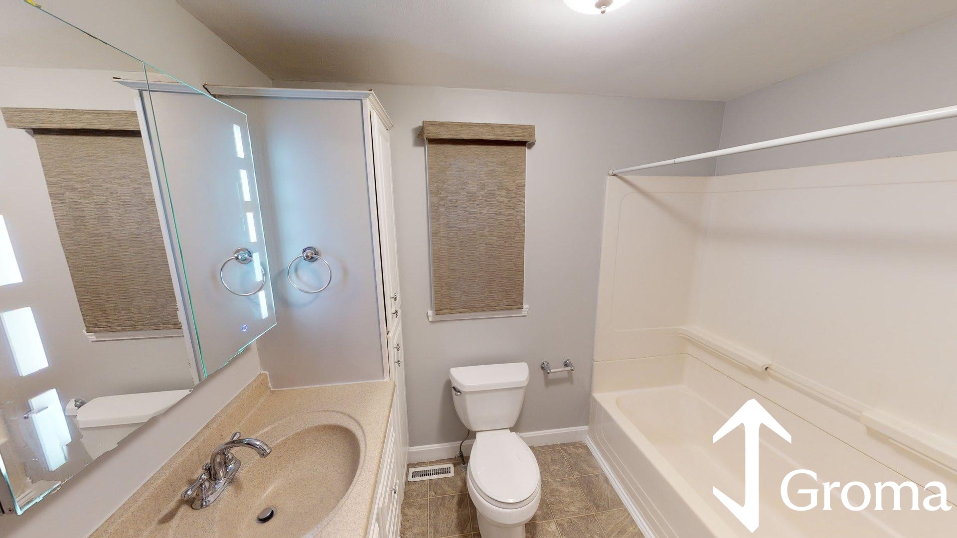 Photos of apartment on Saratoga St.,Boston MA 02128