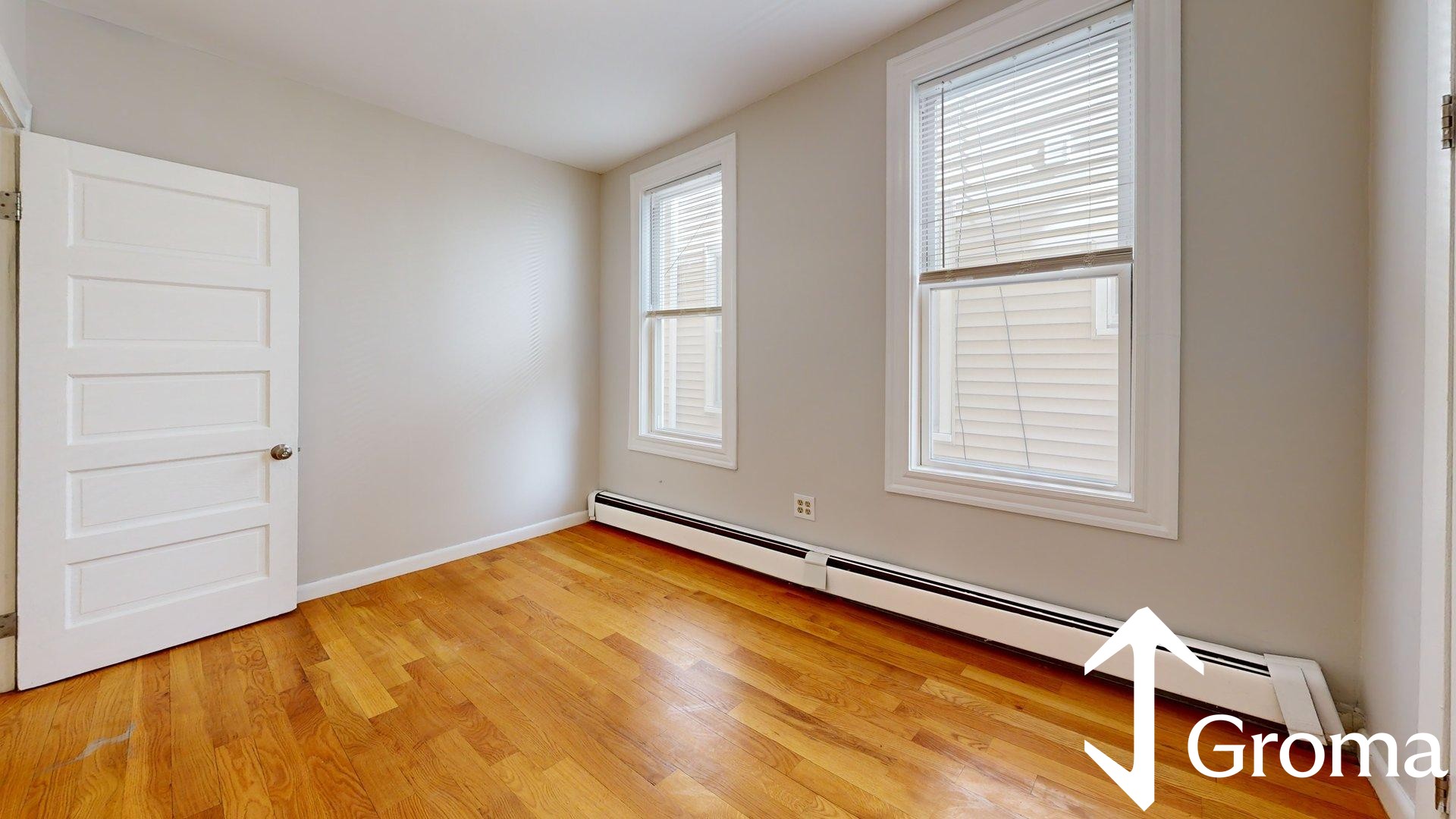 Photos of apartment on Chelsea St.,Boston MA 02128