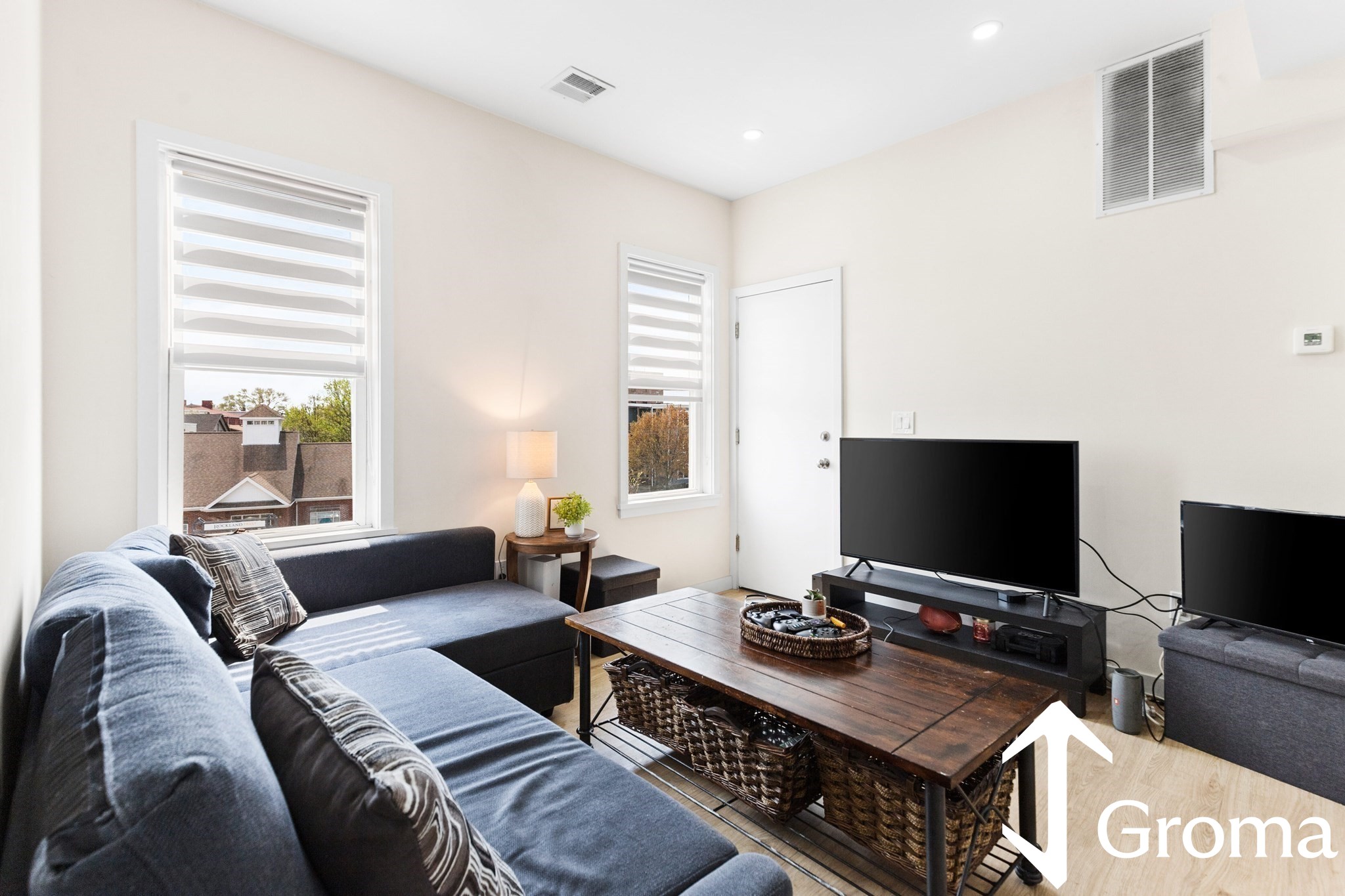 Photos of apartment on Transit St.,Boston MA 02127