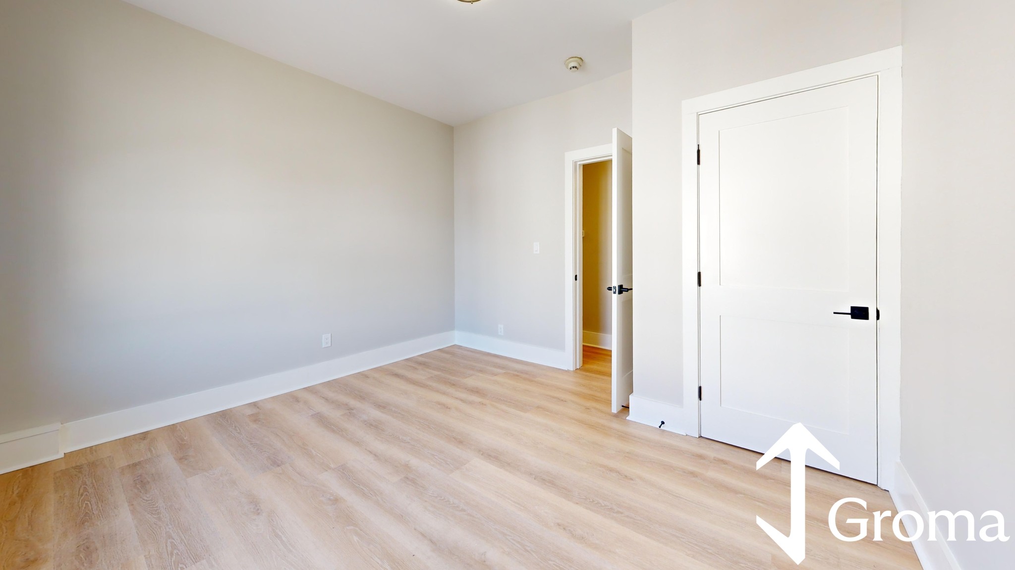 Photos of apartment on Saratoga Street972-974 Saratoga St.,Boston MA 02128