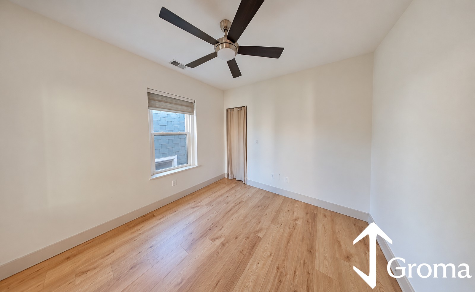 Photos of apartment on Saint Alphonsus St.,Boston MA 02120