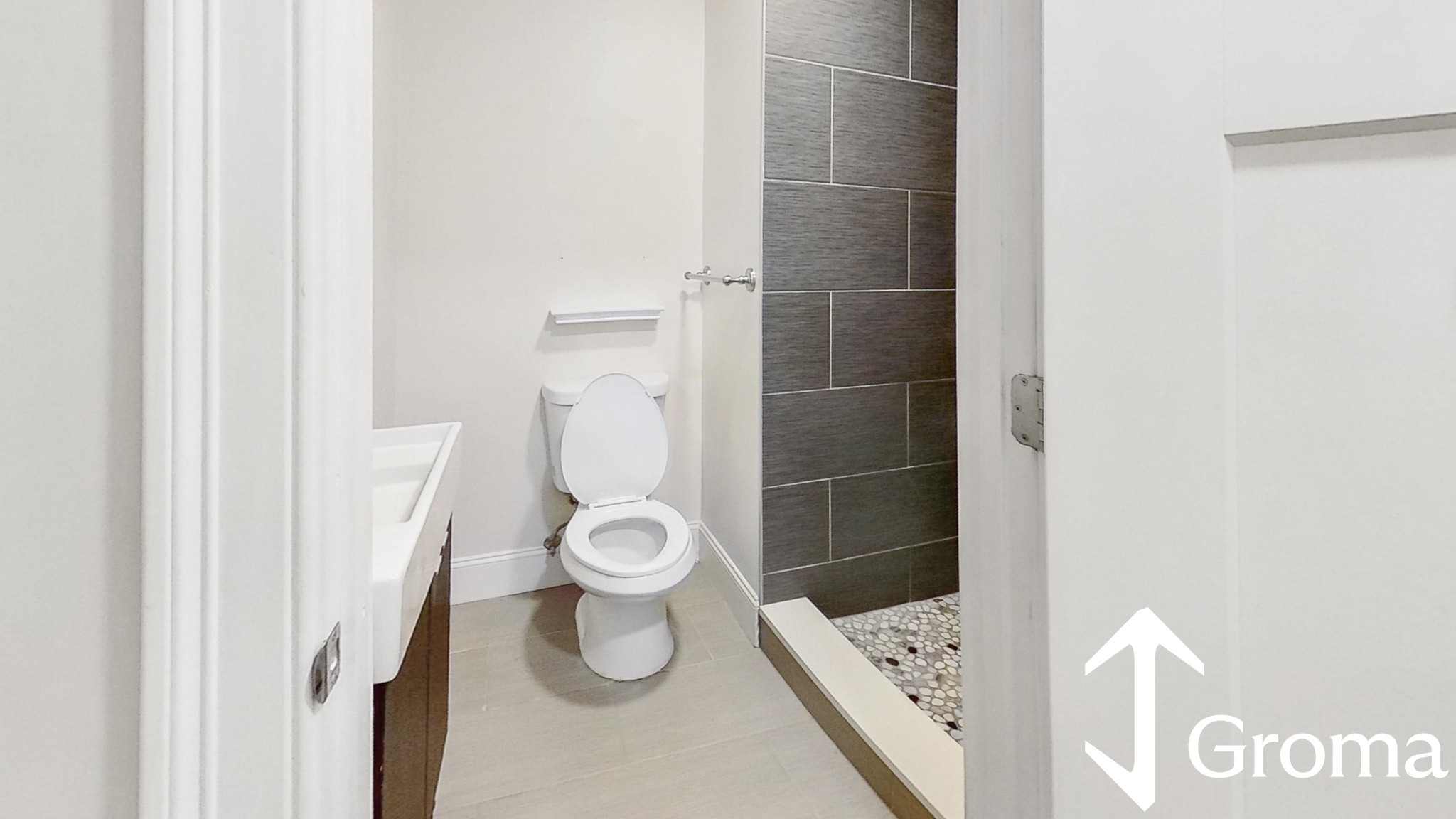 Photos of apartment on Caldwell St.,Boston MA 02129