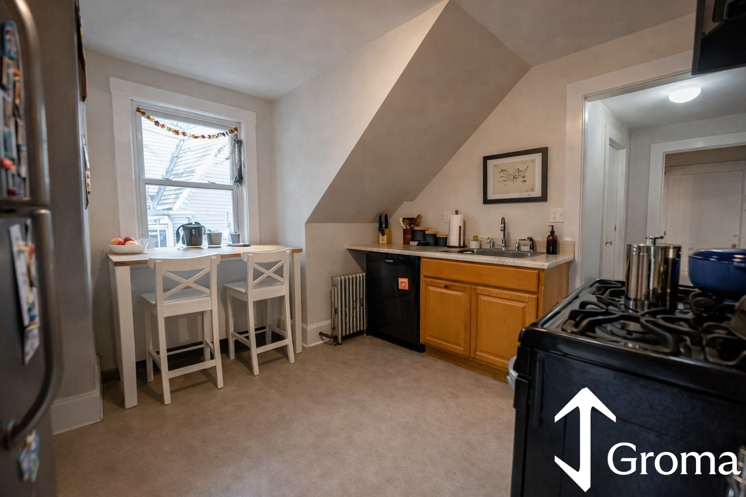 Photos of apartment on Oakview Ter.,Boston MA 02130