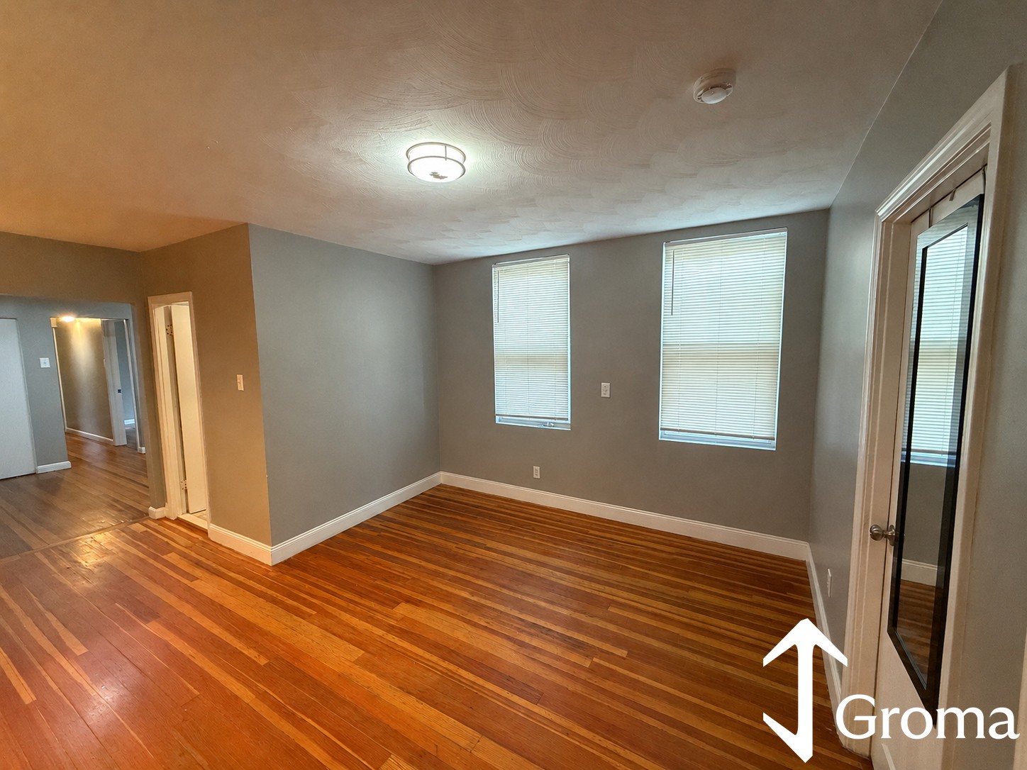Photos of apartment on Saratoga St.,Boston MA 02128