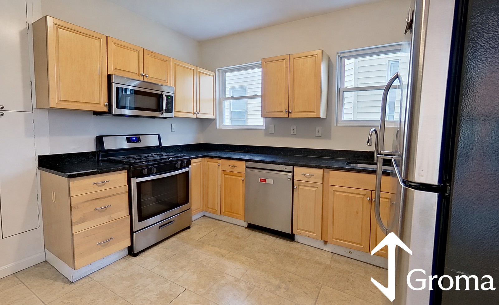 Photos of apartment on Hillside St.,Boston MA 02120