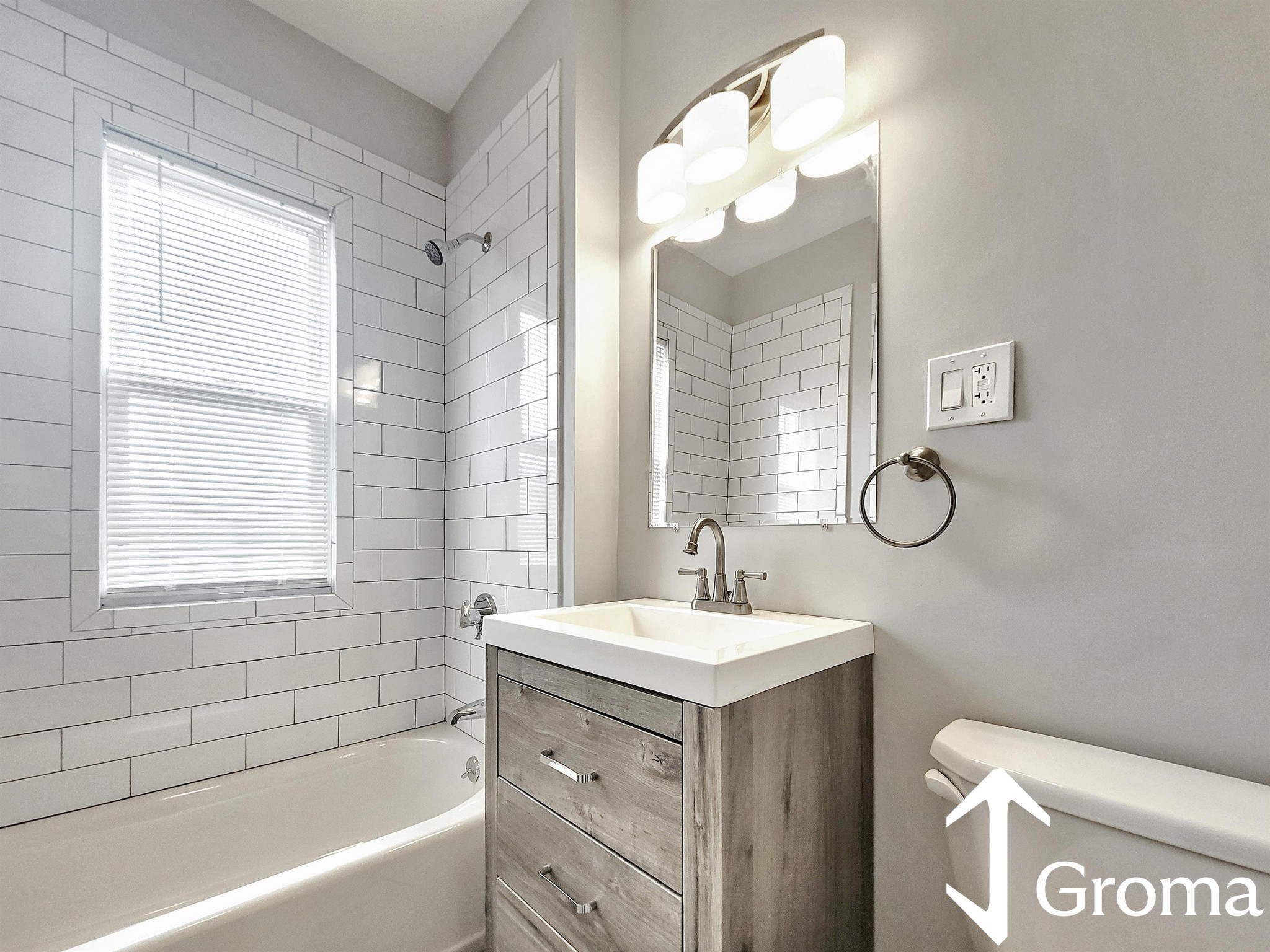 Photos of apartment on Dunlap St.,Boston MA 02124