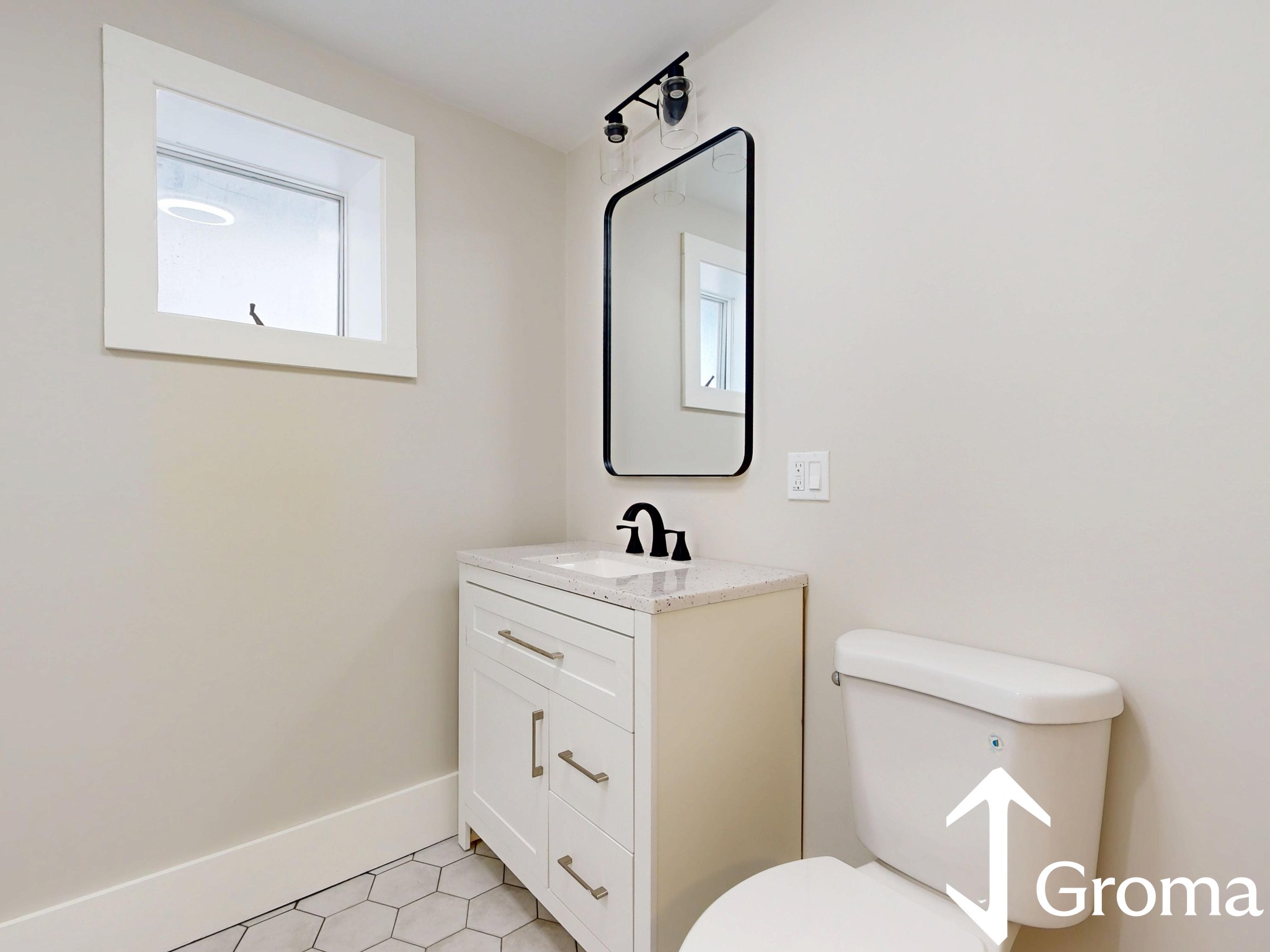 Photos of apartment on Saratoga Street972-974 Saratoga St.,Boston MA 02128