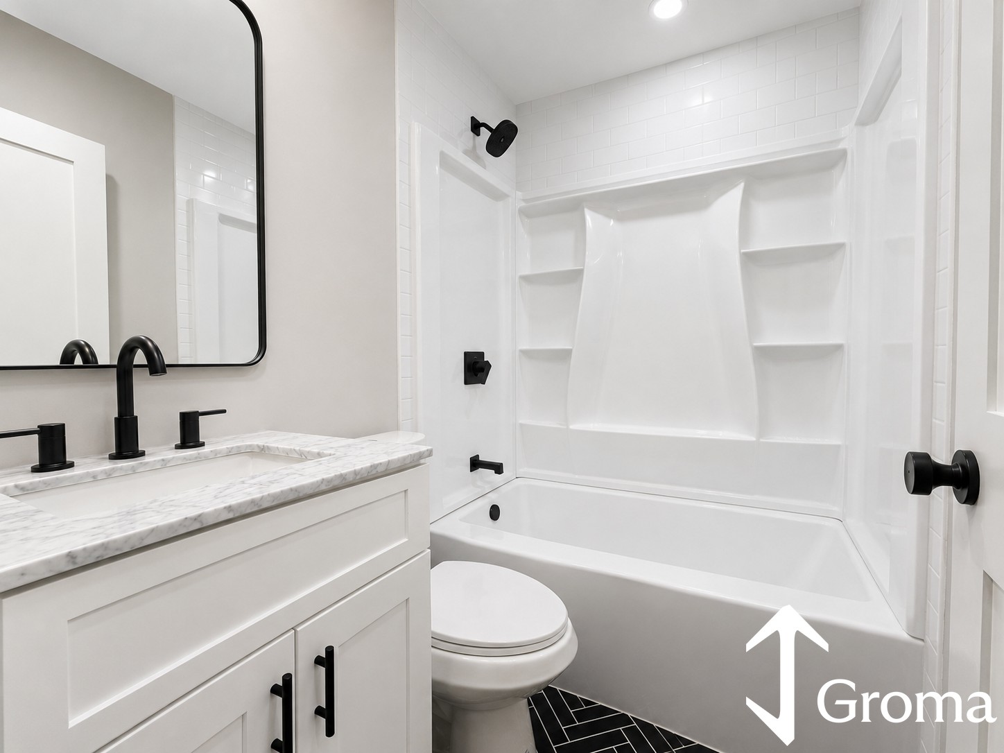 Photos of apartment on Centre St.,Boston MA 02119