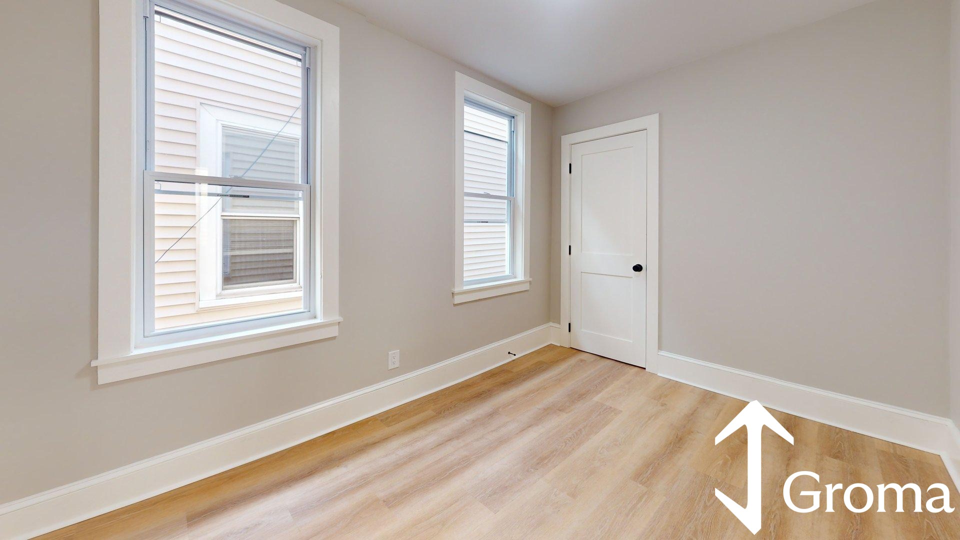 Photos of apartment on Chelsea St.,Boston MA 02128