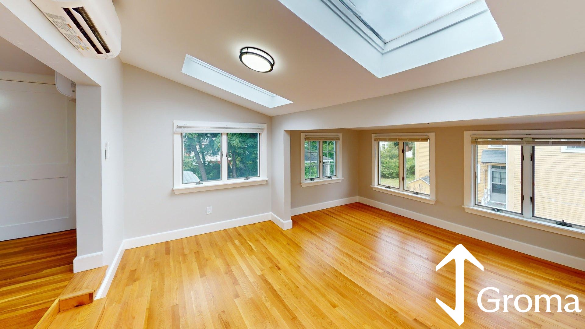 Pictures of  property for rent on Main St., Medford, MA 02155