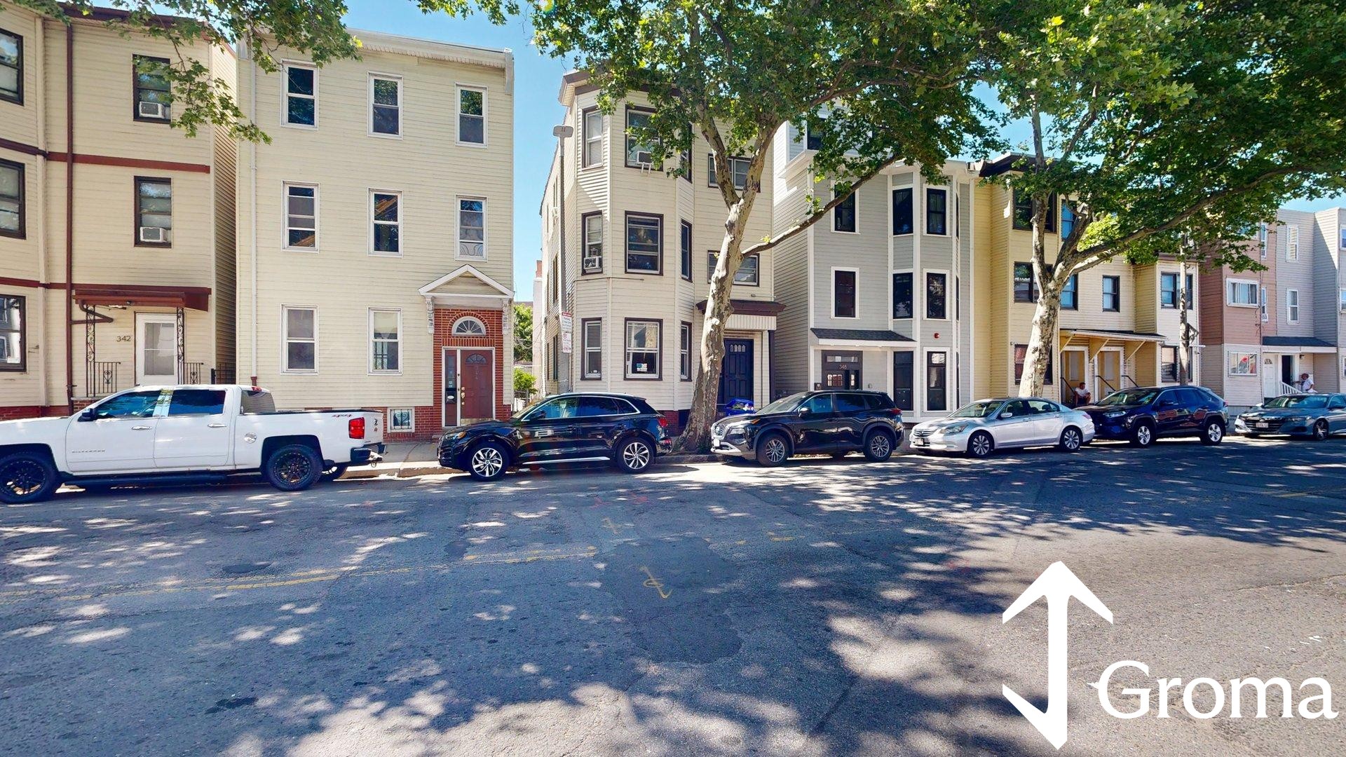 Photos of apartment on Chelsea St.,Boston MA 02128