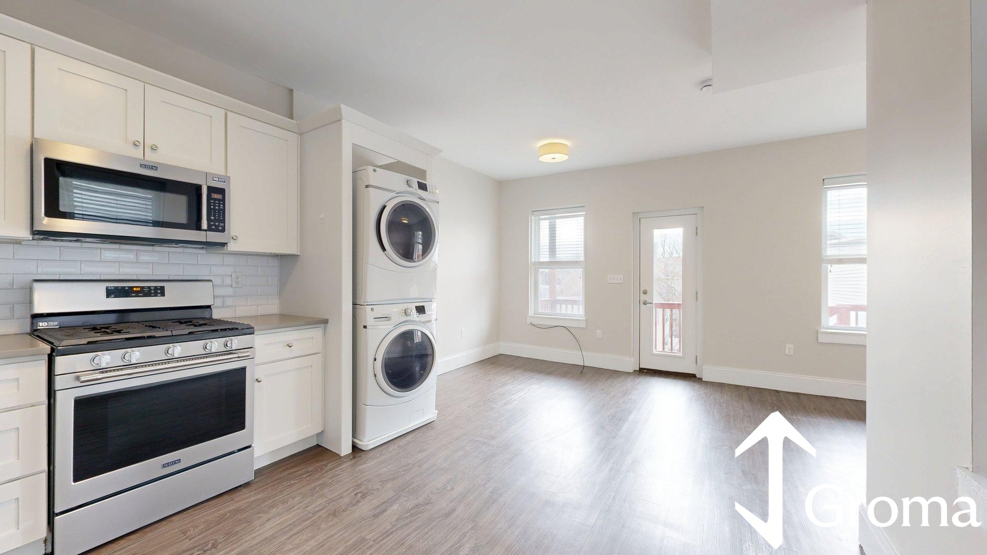 Photos of apartment on Chelsea St.,Boston MA 02128