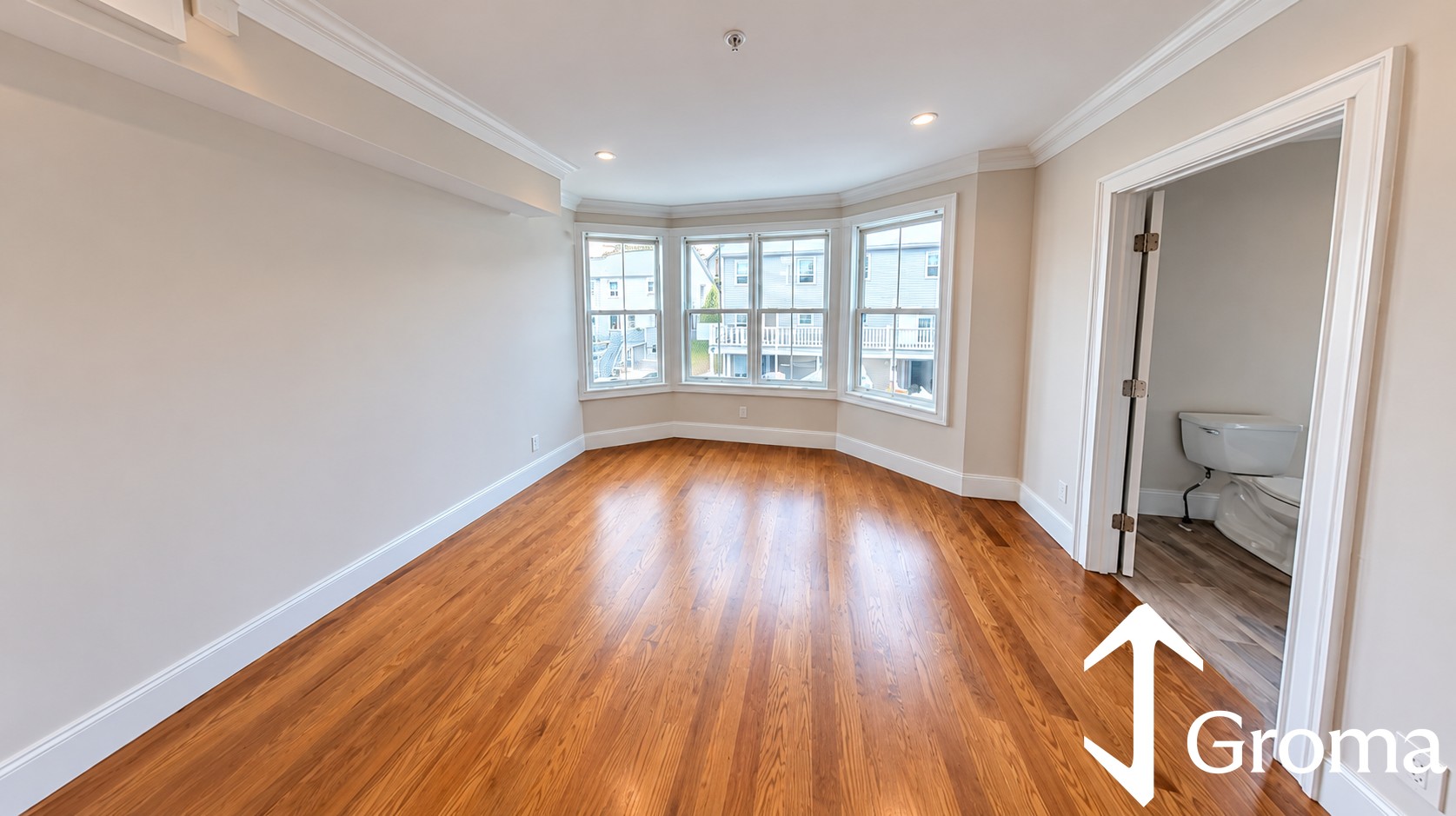 Photos of apartment on Juniper St.,Boston MA 02119