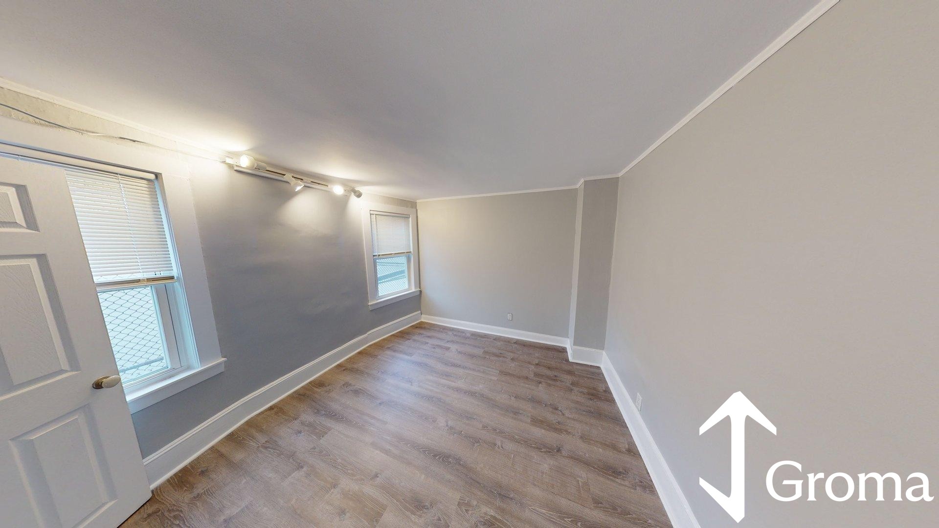 Photos of apartment on Saratoga St.,Boston MA 02128