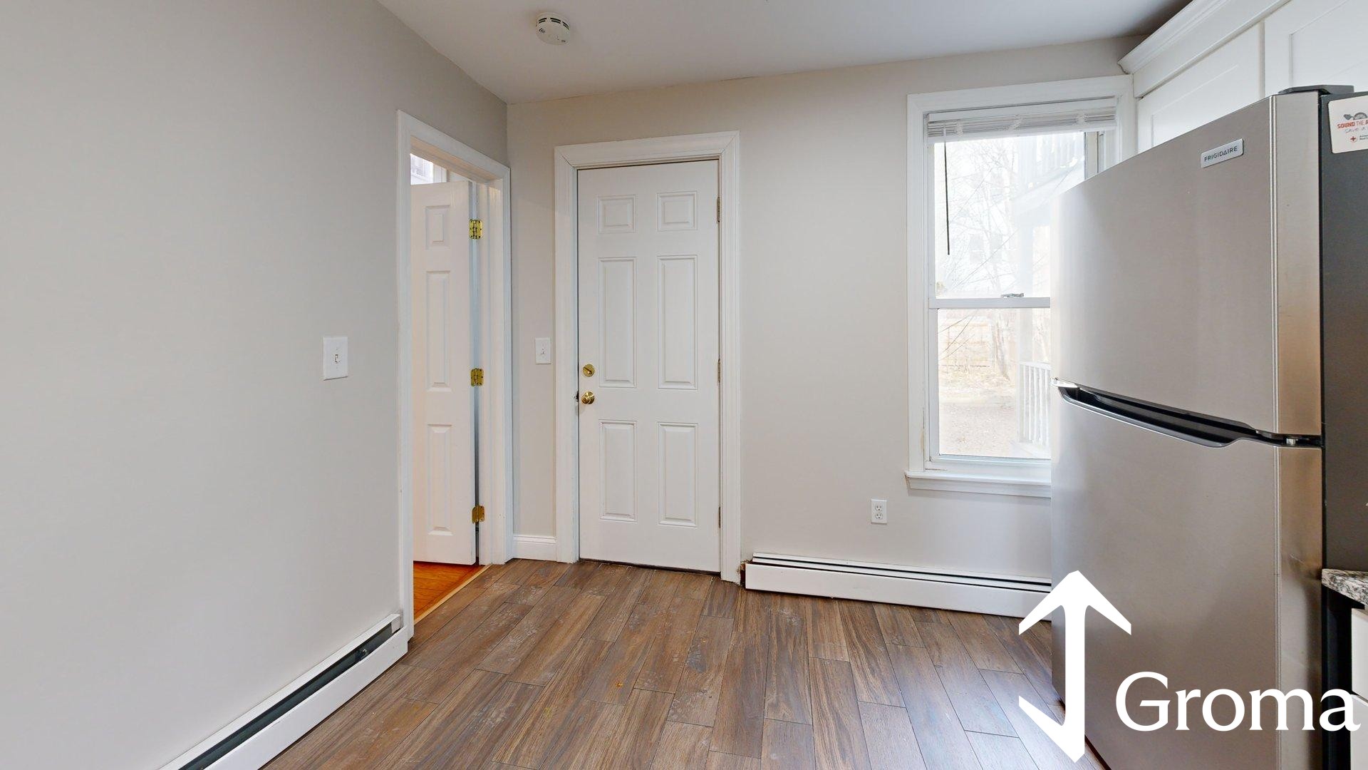 Photos of apartment on Lexington St.,Boston MA 02128