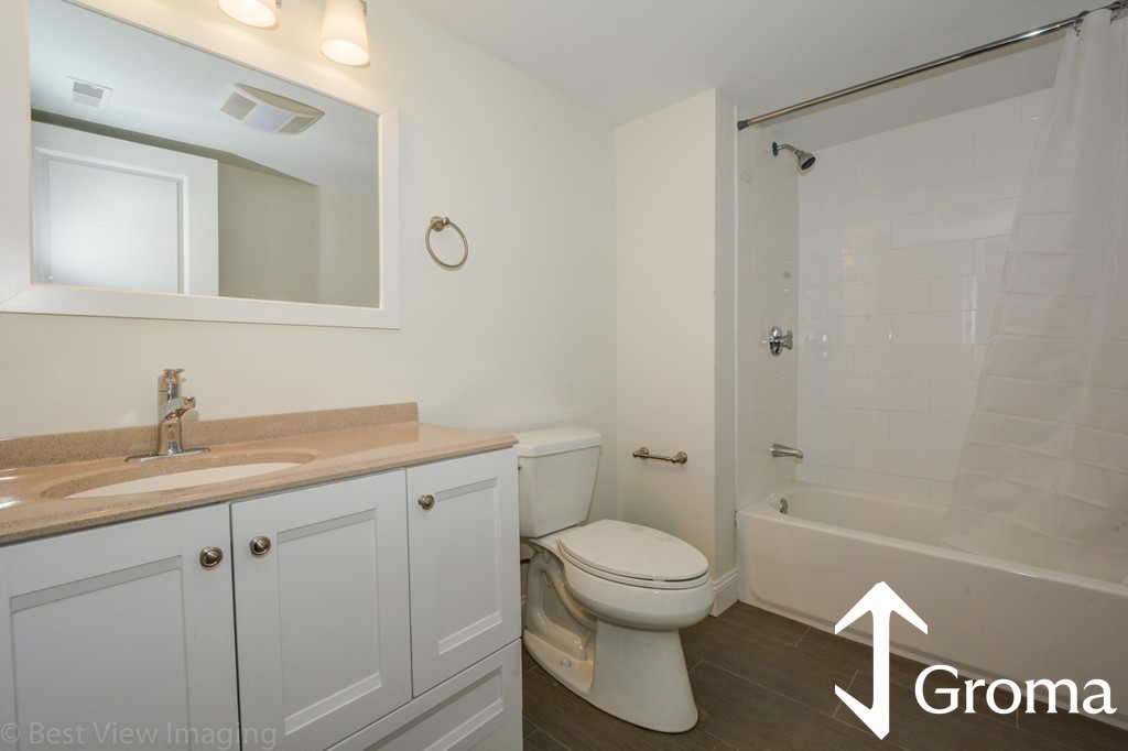 Photos of apartment on Washington St.,Boston MA 02119