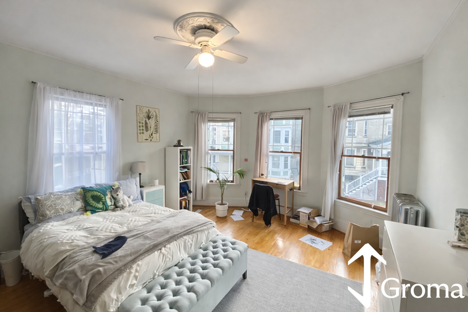 Photos of apartment on Hillside St.,Boston MA 02120