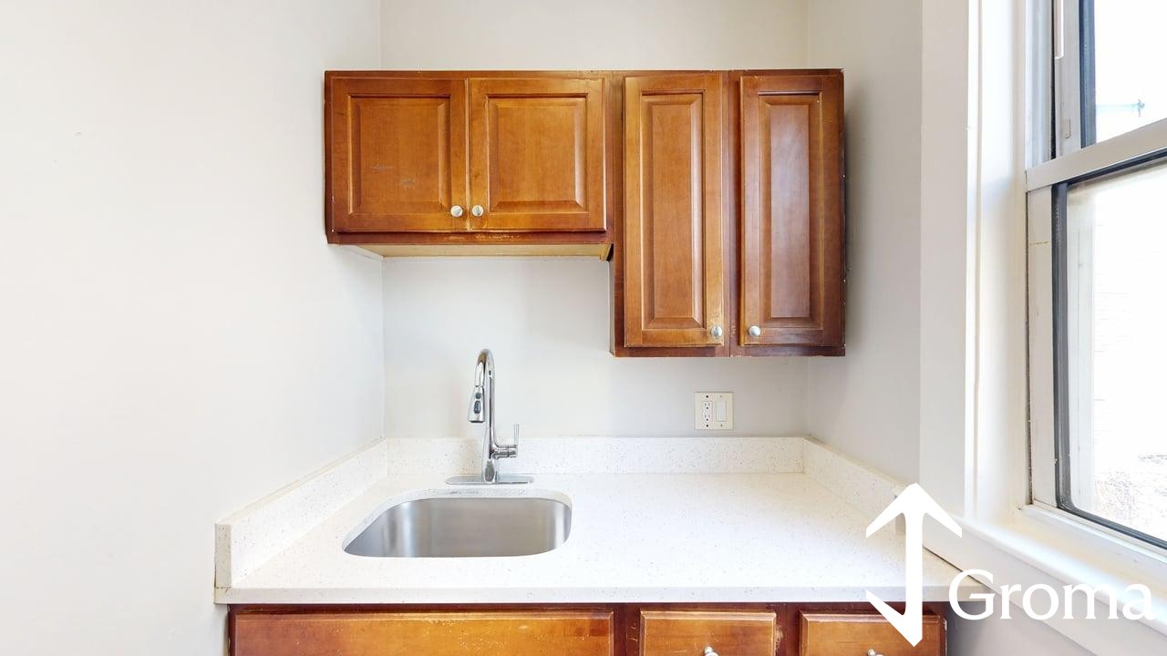 Photos of apartment on Clark Ave.,Chelsea MA 02150