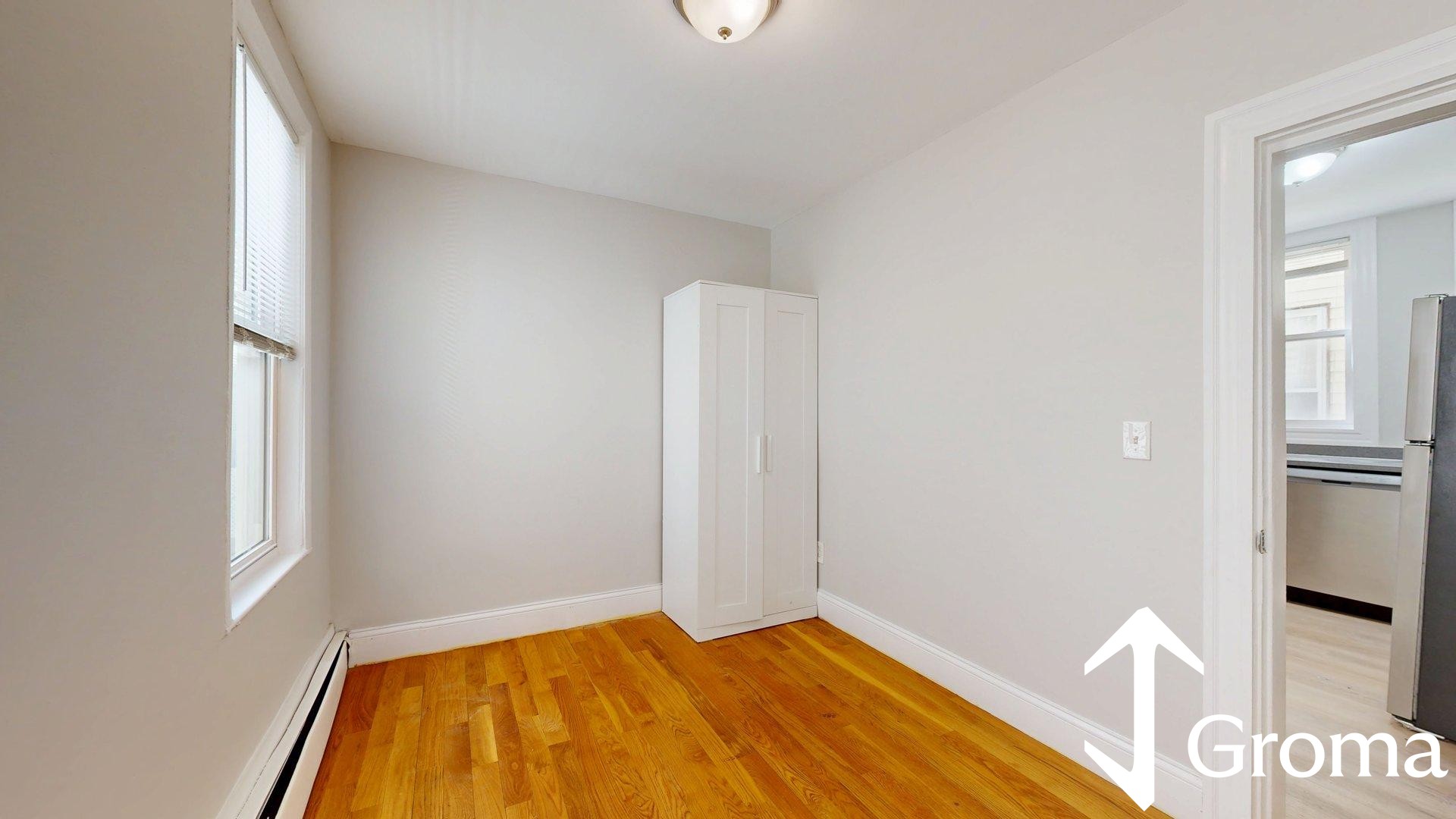 Photos of apartment on Chelsea St.,Boston MA 02128