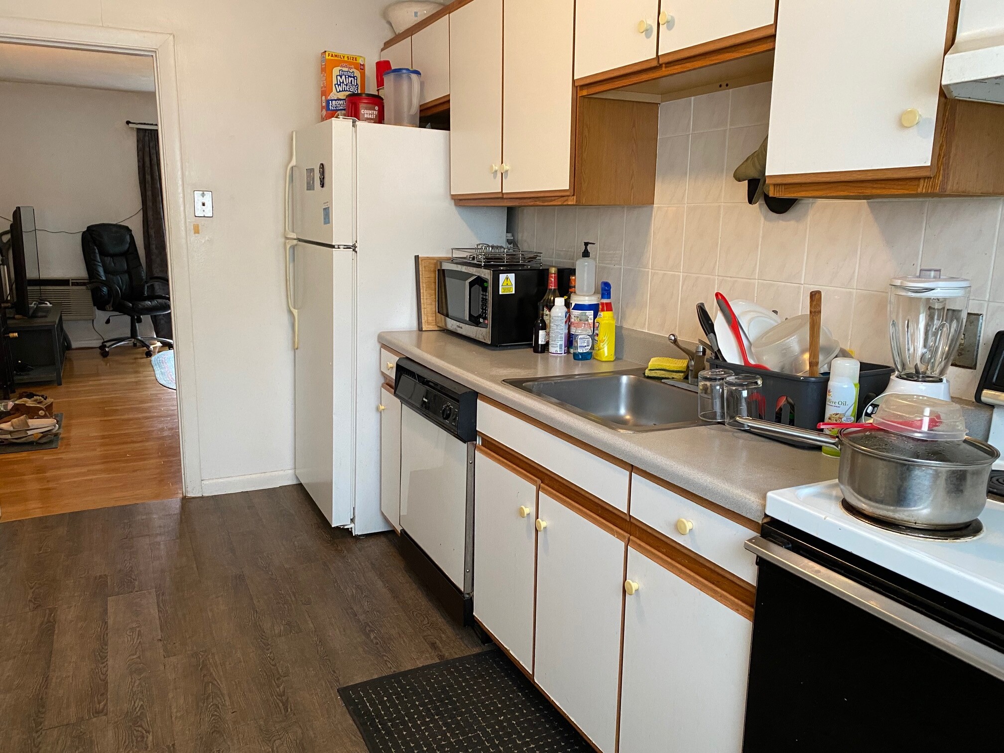 29 Westgate Rd, Chestnut Hill