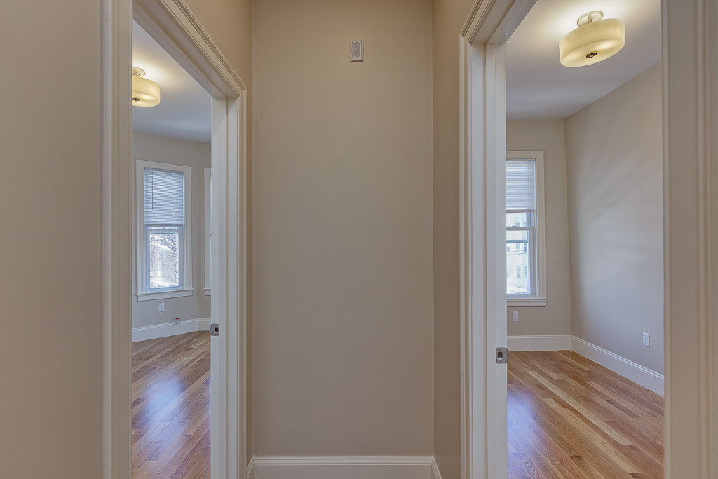 4 bed, 1 bath apartment for rent at 358 Meridian St Unit 1, East Boston — photo 7 of 14