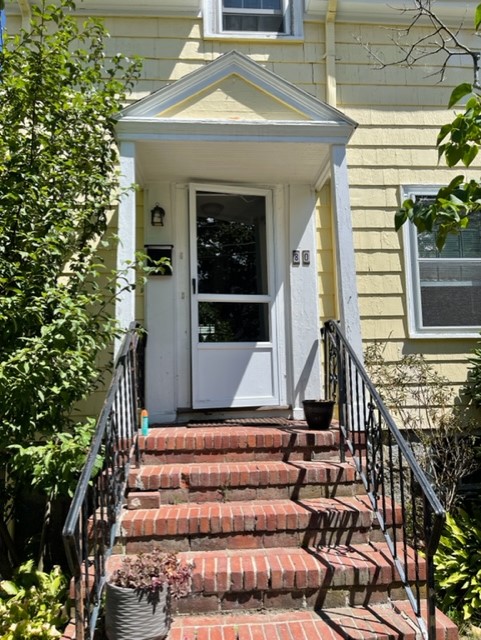 80 Decker St, Milton