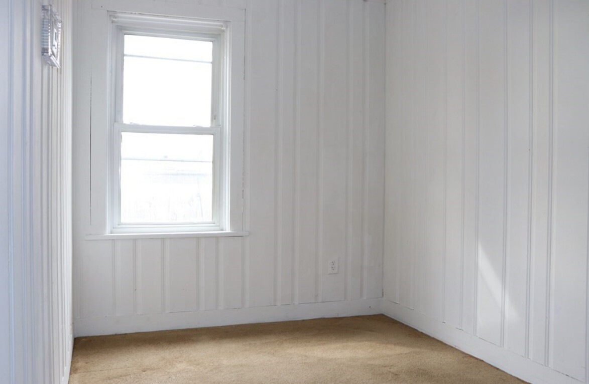 95 Mutton Ln, Weymouth