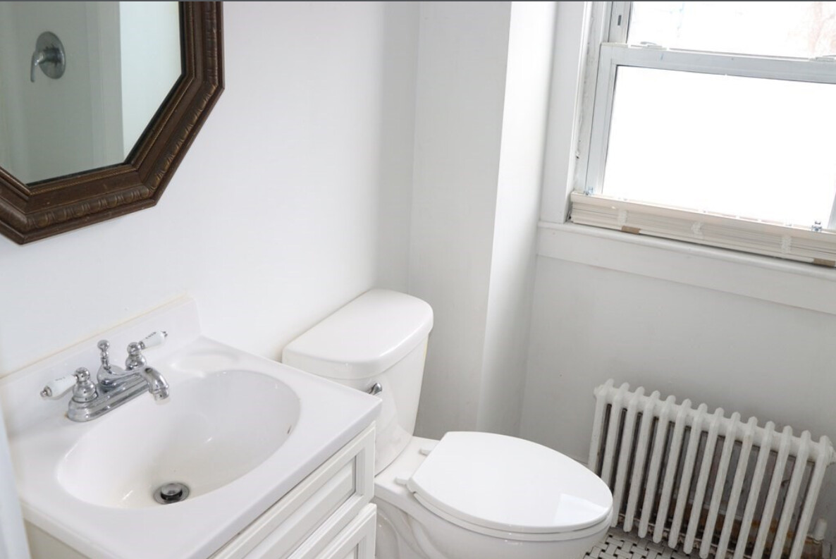 95 Mutton Ln, Weymouth