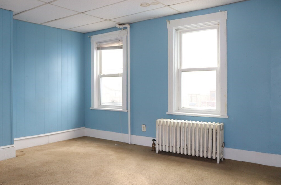 95 Mutton Ln, Weymouth