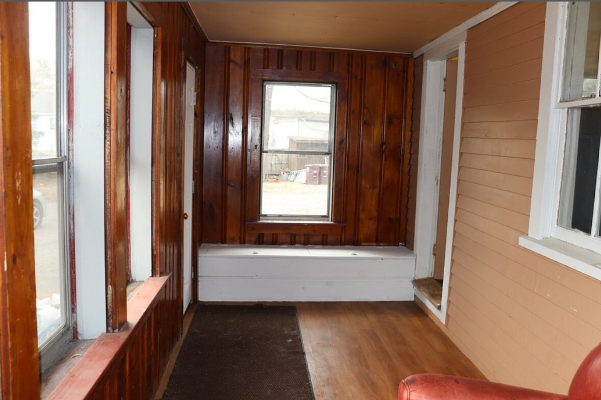 95 Mutton Ln, Weymouth