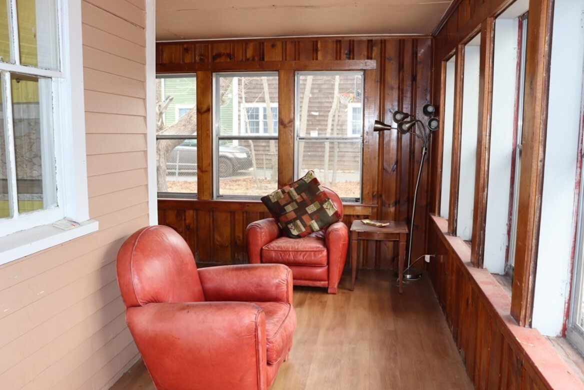 95 Mutton Ln, Weymouth