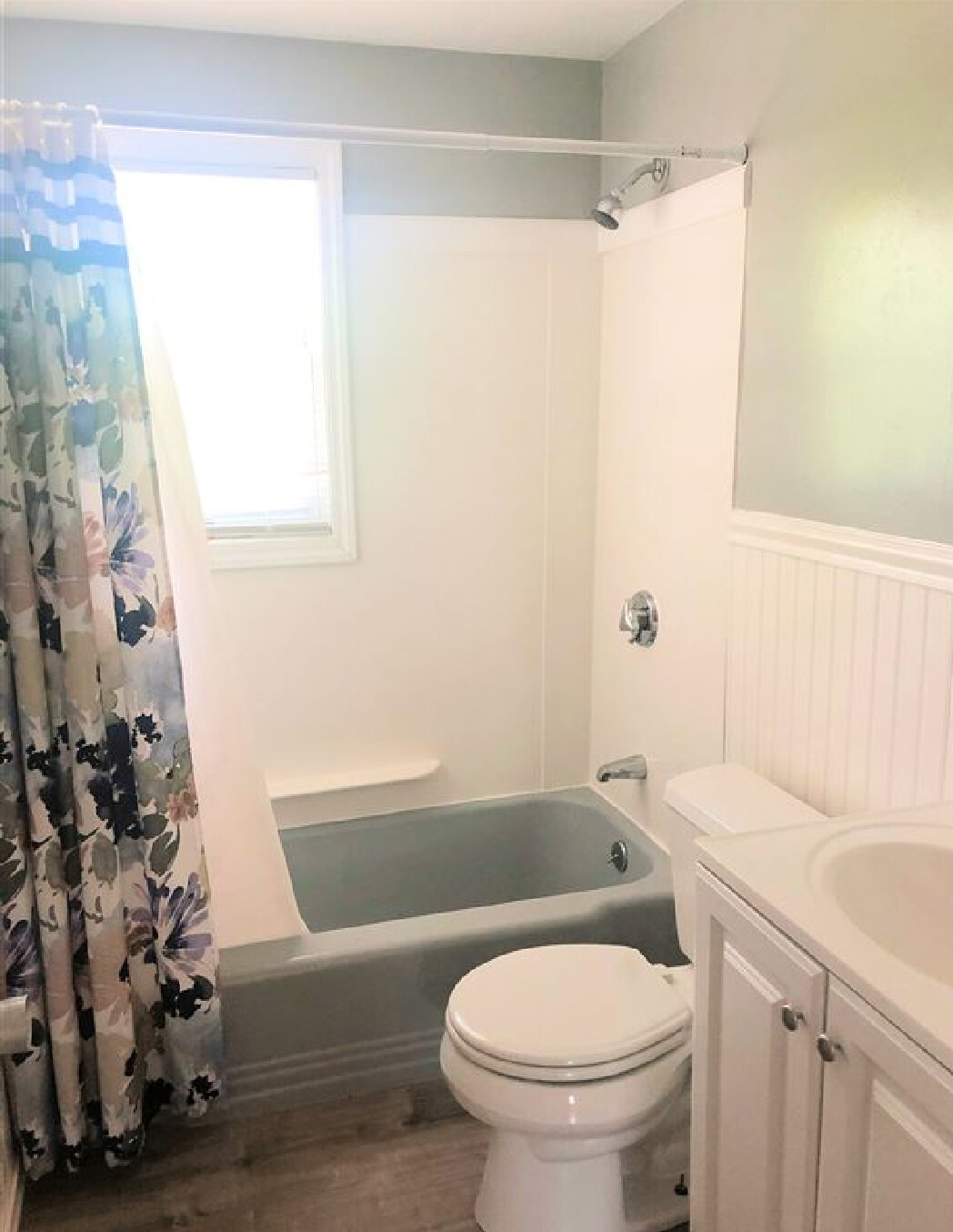 112 Greenleaf St, Quincy