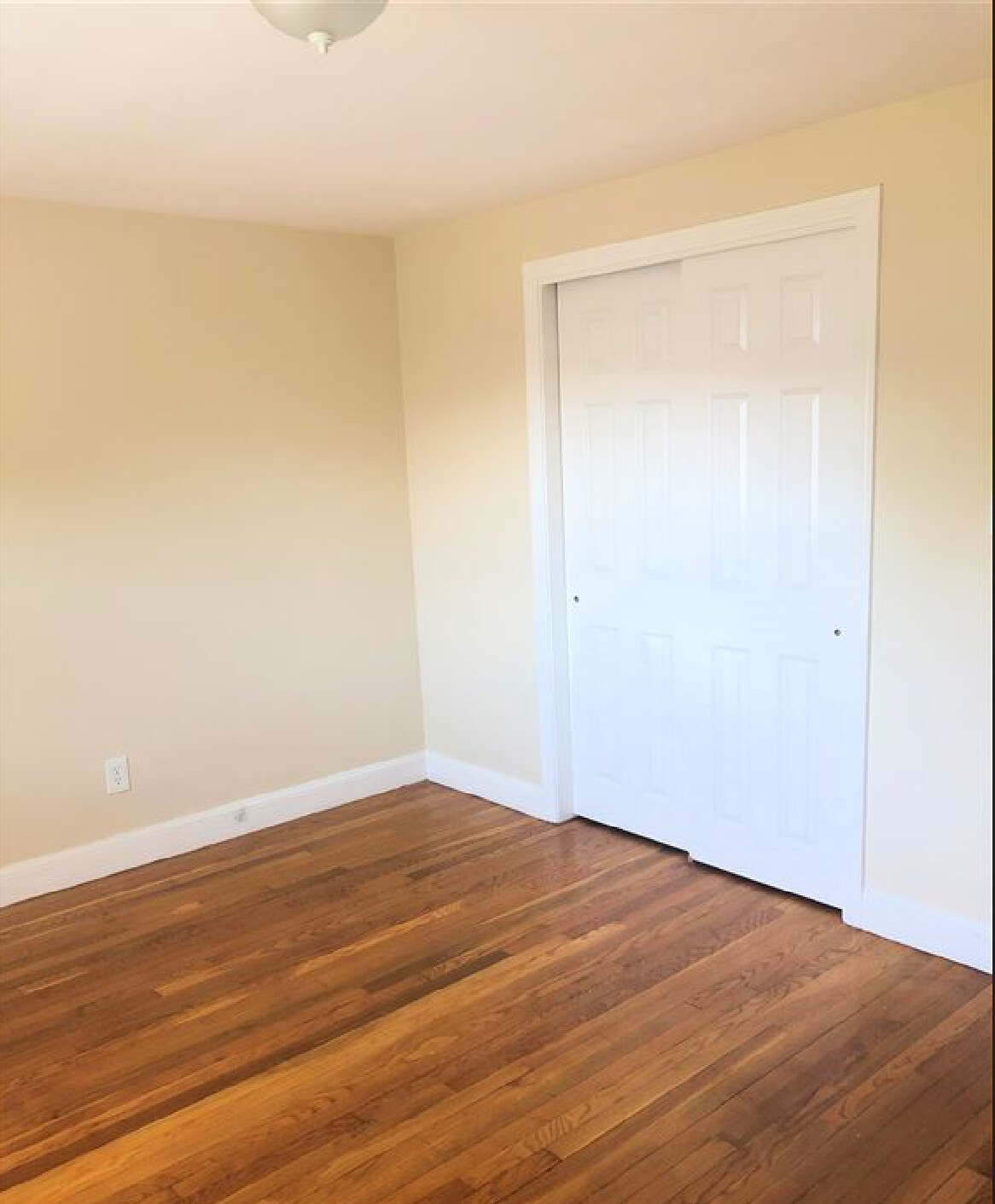 112 Greenleaf St, Quincy