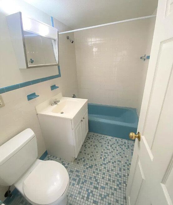 182 Quincy Ave, Quincy