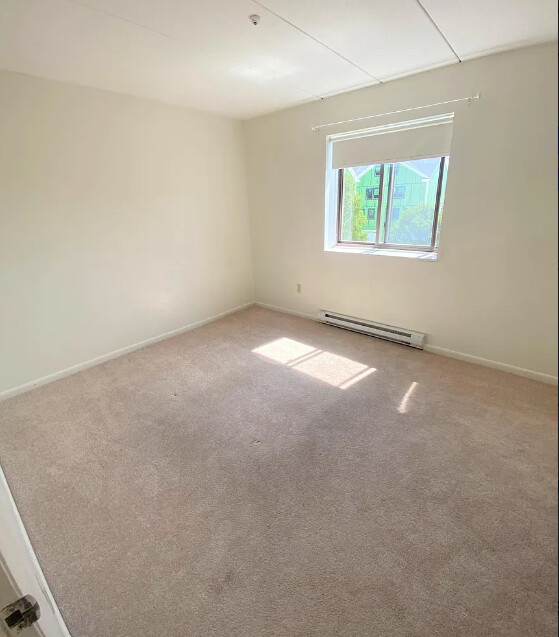 182 Quincy Ave, Quincy