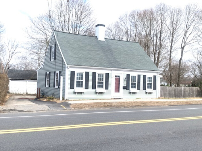 186 Union St, Weymouth