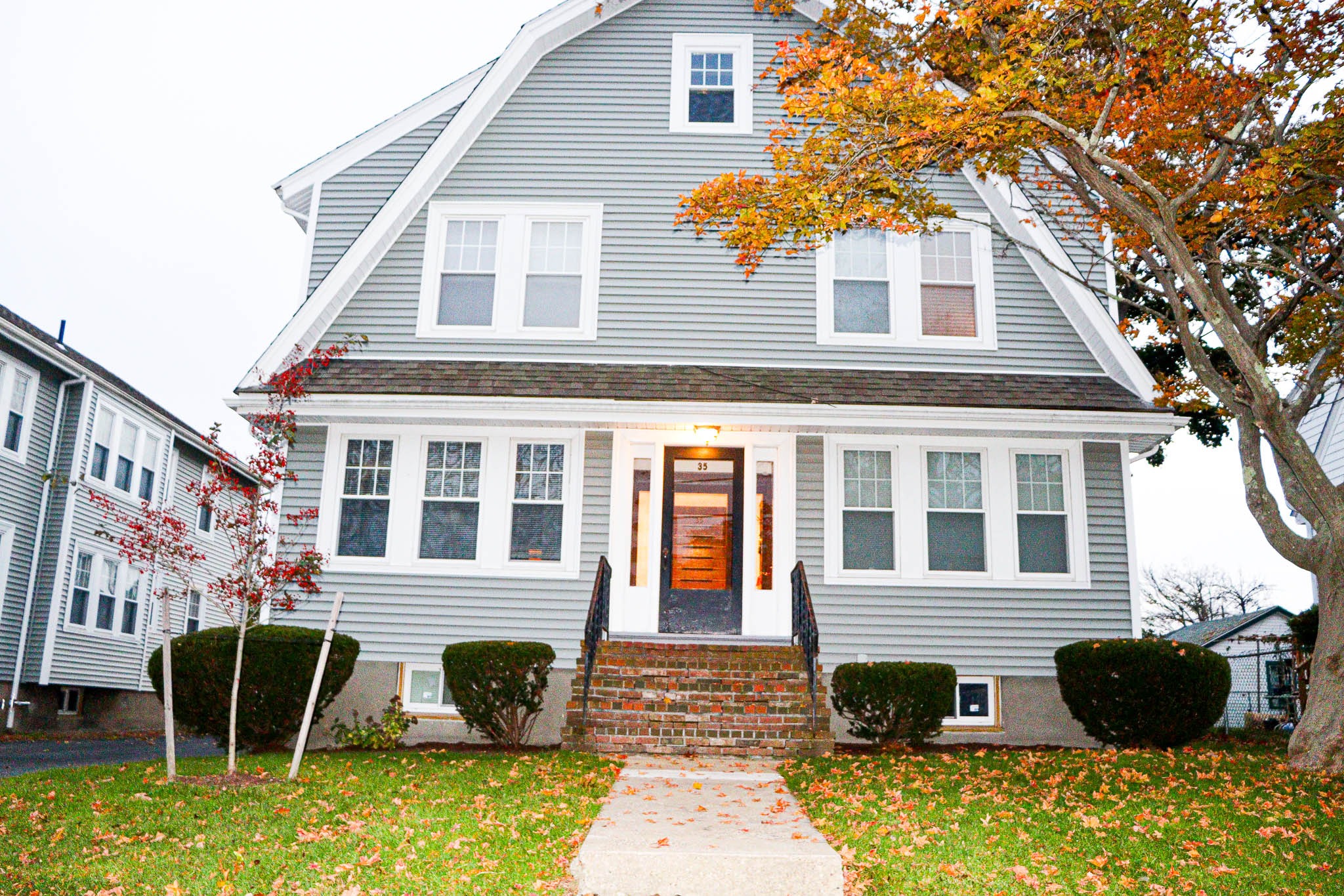 35 Russell St, North Quincy