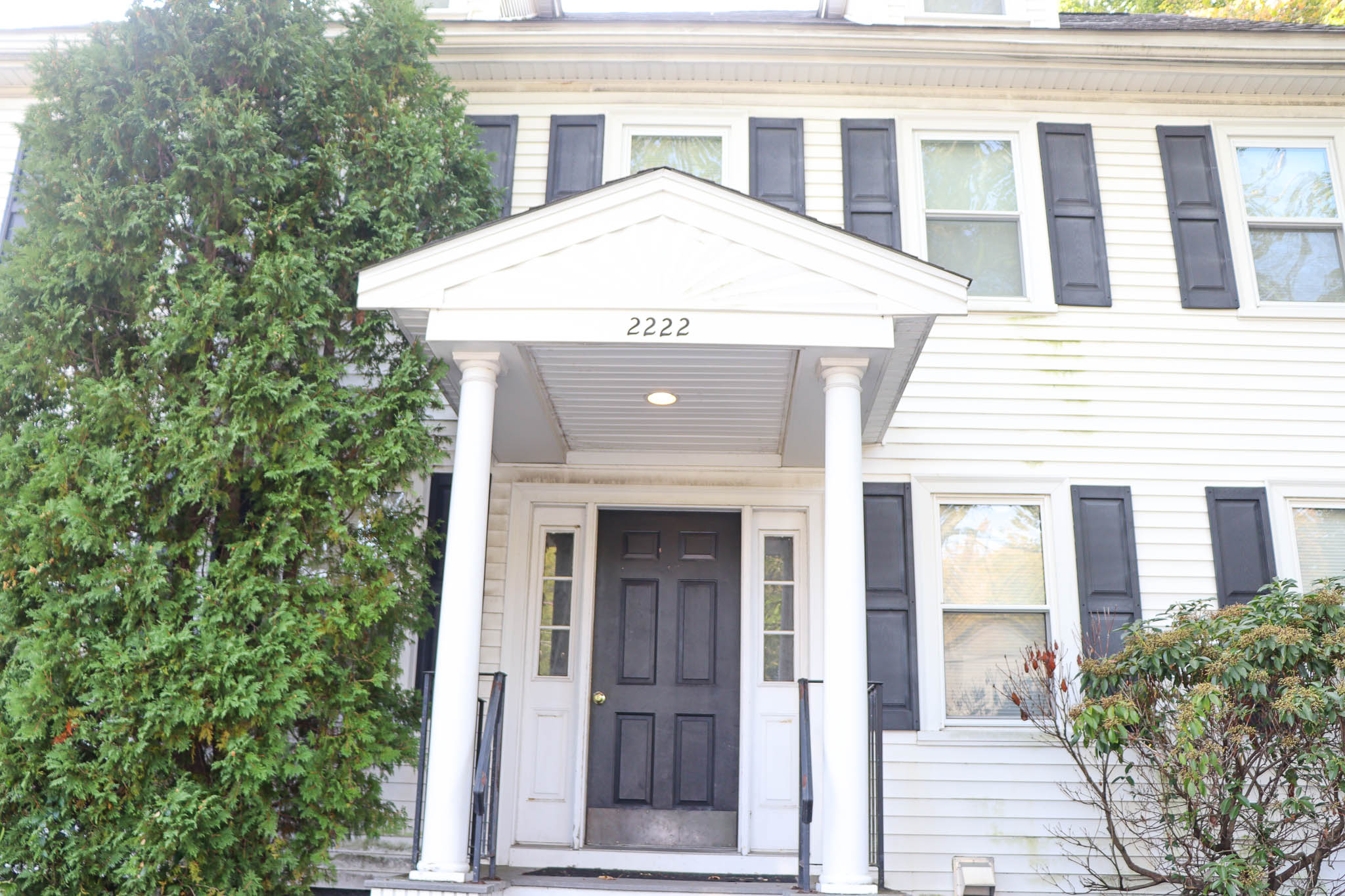 2222 Washington St, Canton