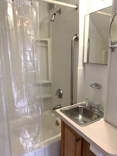 37 Holbrook Ave, Braintree