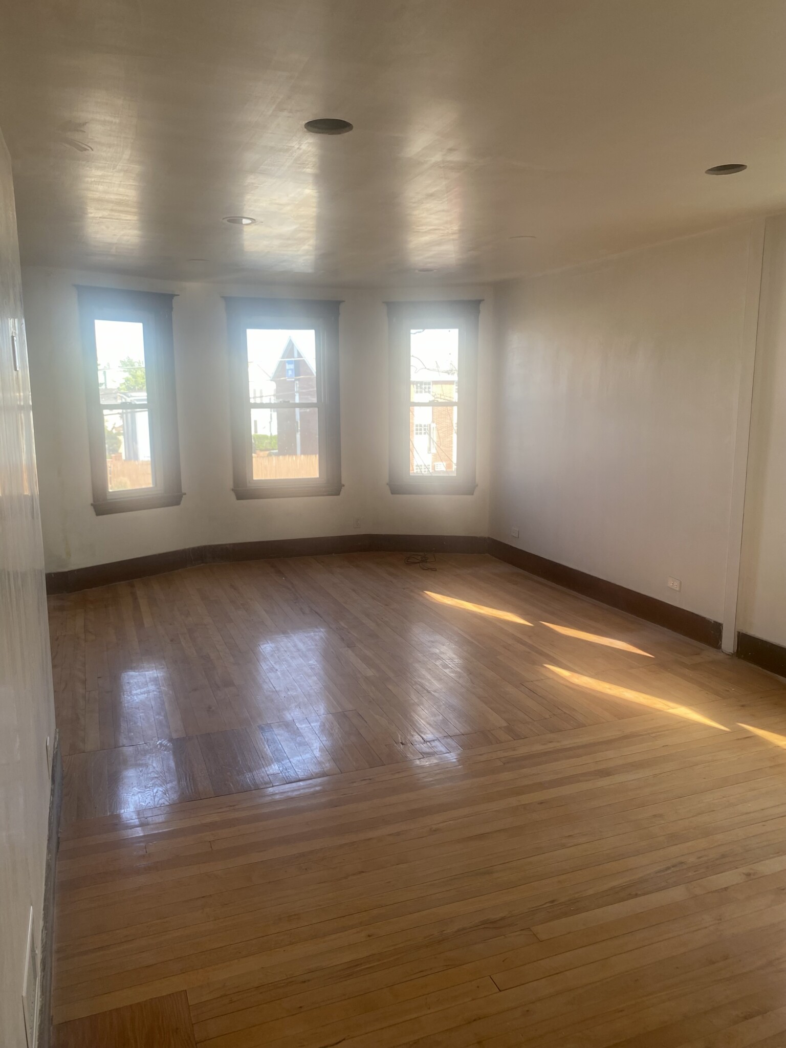 324 American Legion Hwy, Revere