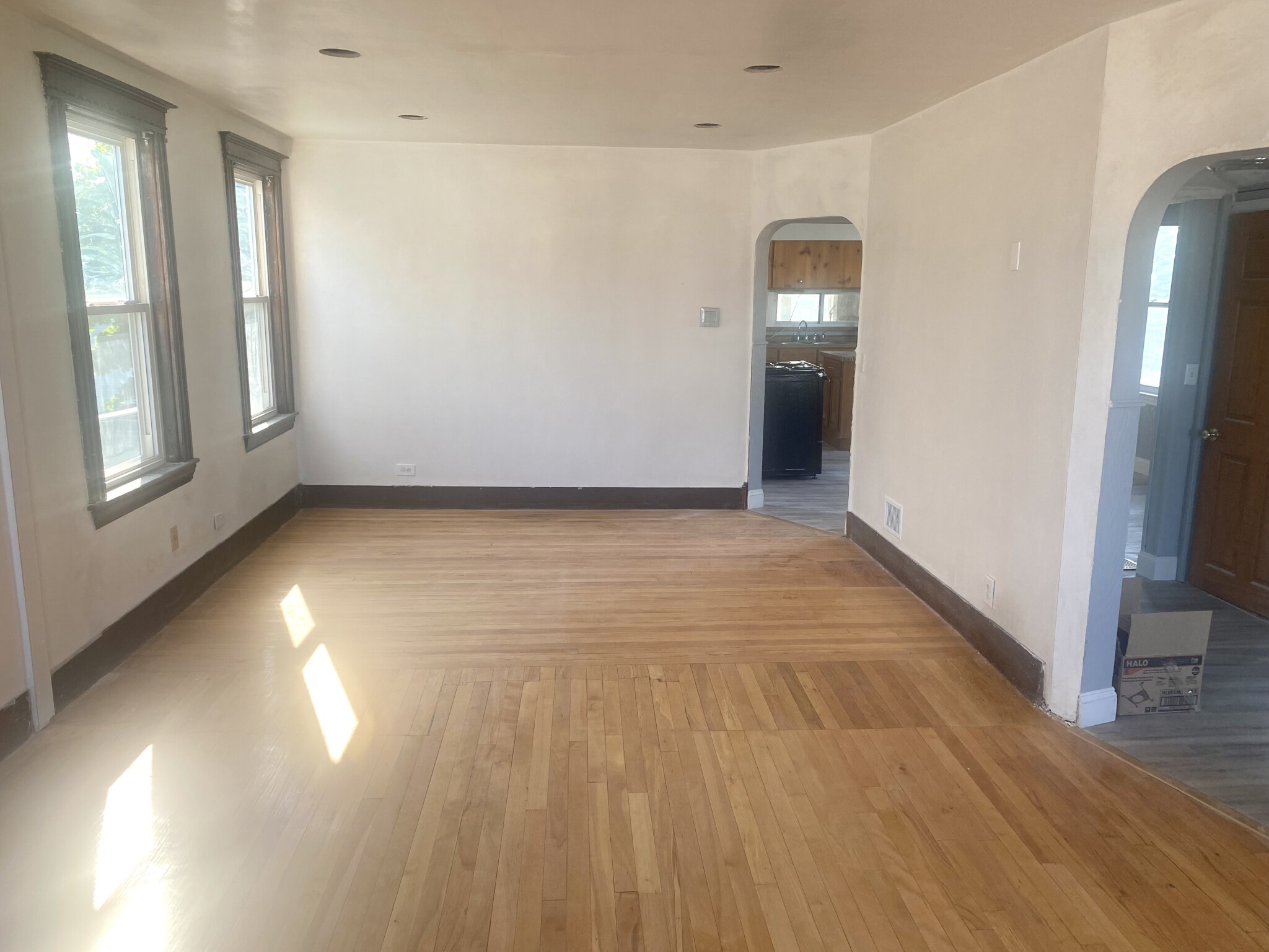 324 American Legion Hwy, Revere