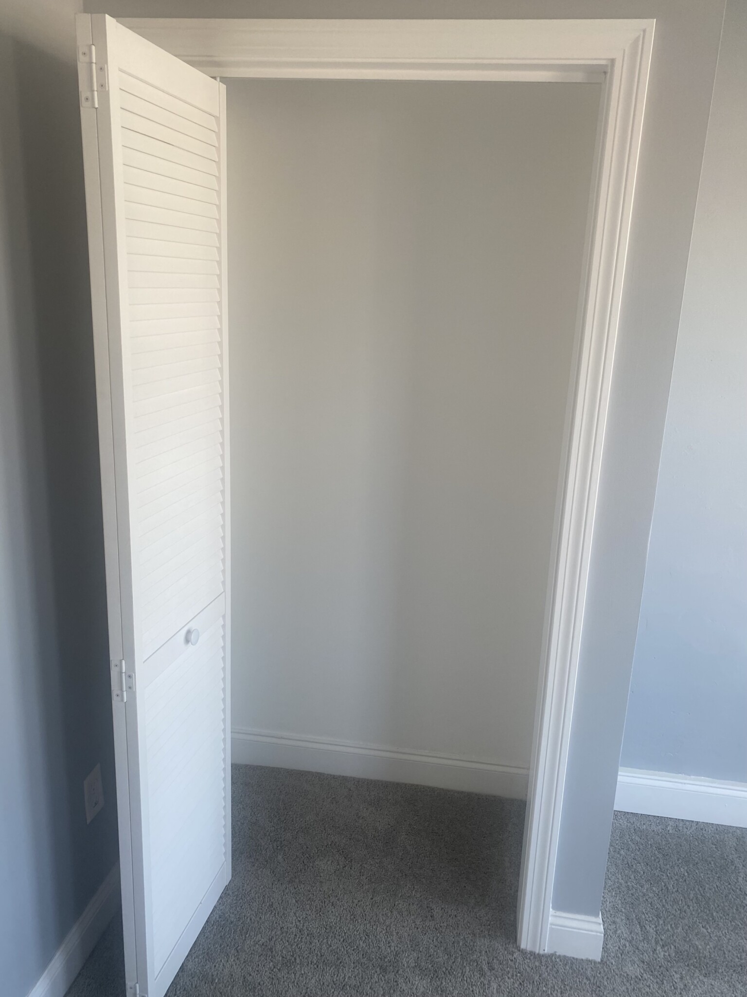 324 American Legion Hwy, Revere